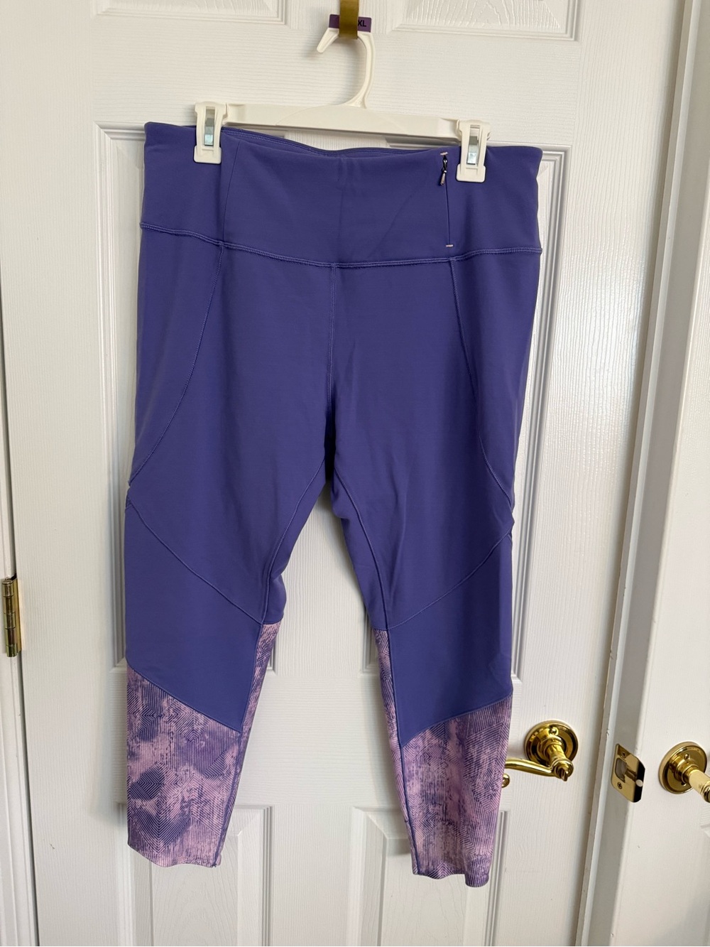 Calla athletic yoga / leggings pants. Lilac XL
